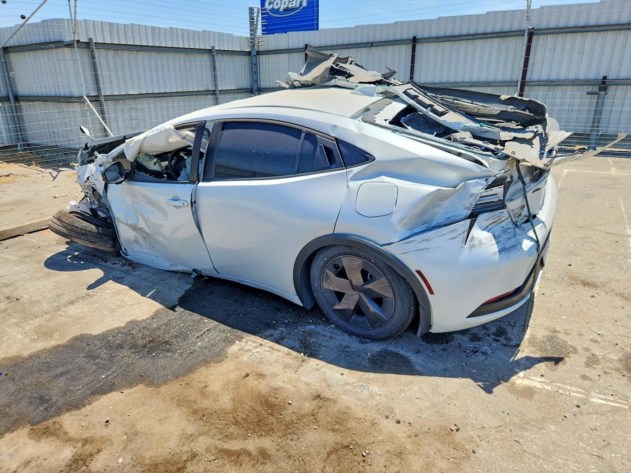 2023 TOYOTA PRIUS LE — снимка 2