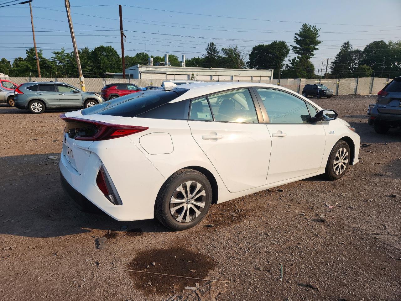 2021 TOYOTA PRIUS PRIME LE — снимка 3
