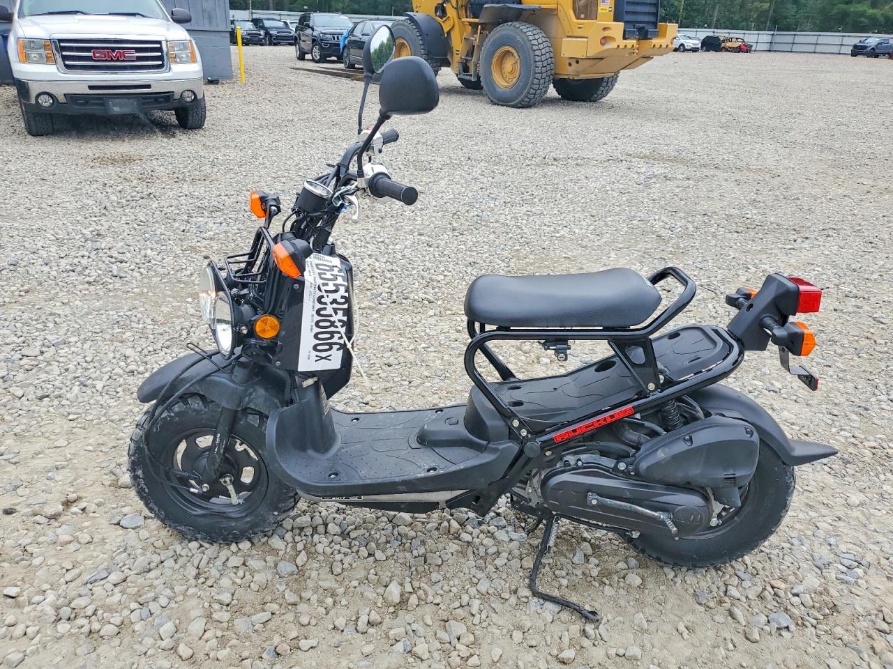 2017 HONDA NPS50 — снимка 3