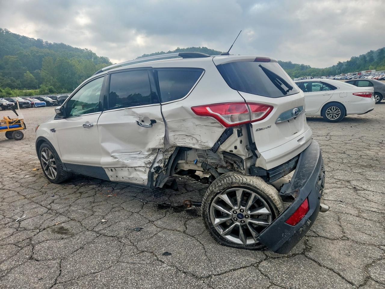 2015 FORD ESCAPE SE — снимка 2