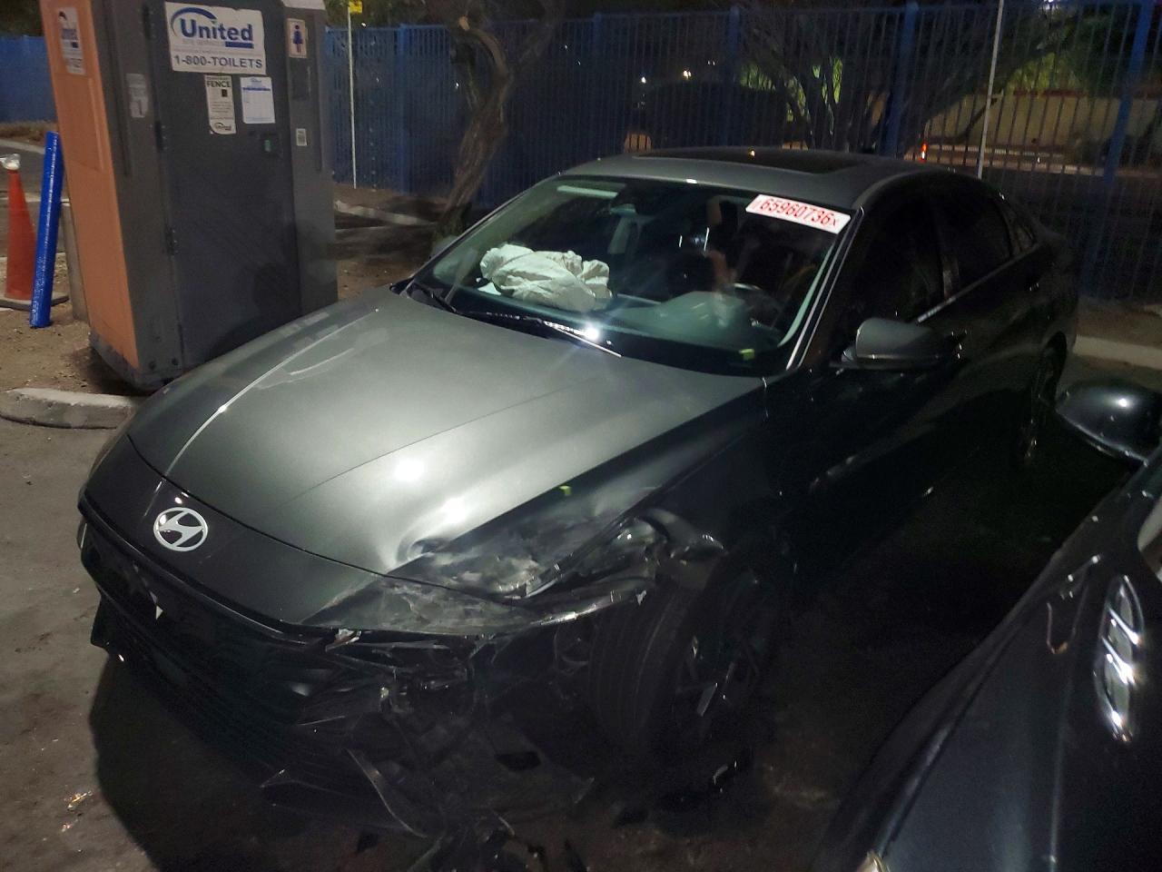 2025 HYUNDAI ELANTRA SEL