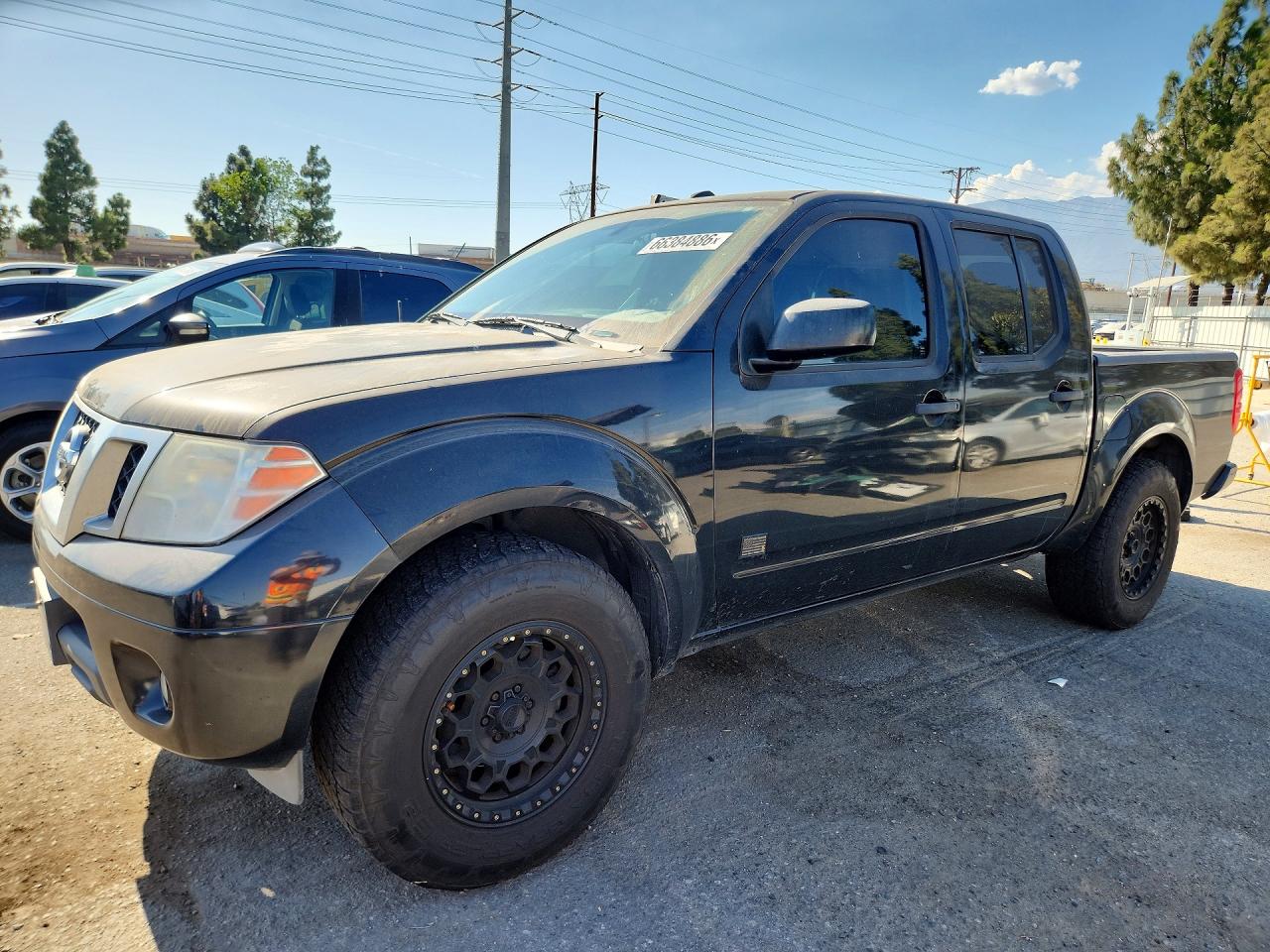 2017 NISSAN FRONTIER DESERT RUNNER