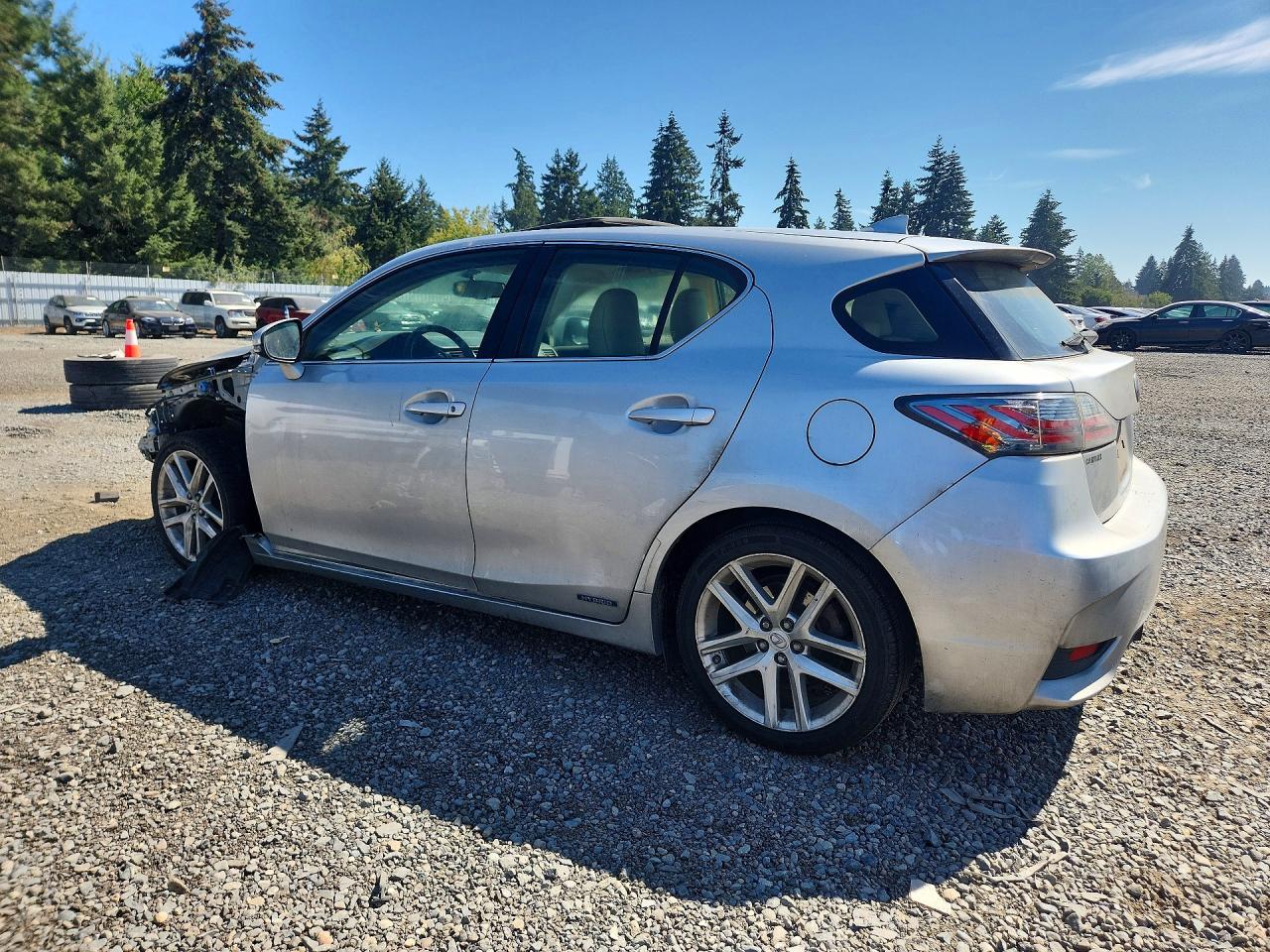 2016 LEXUS CT 200 — снимка 2