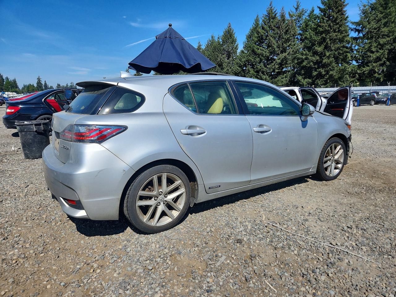 2016 LEXUS CT 200 — снимка 3