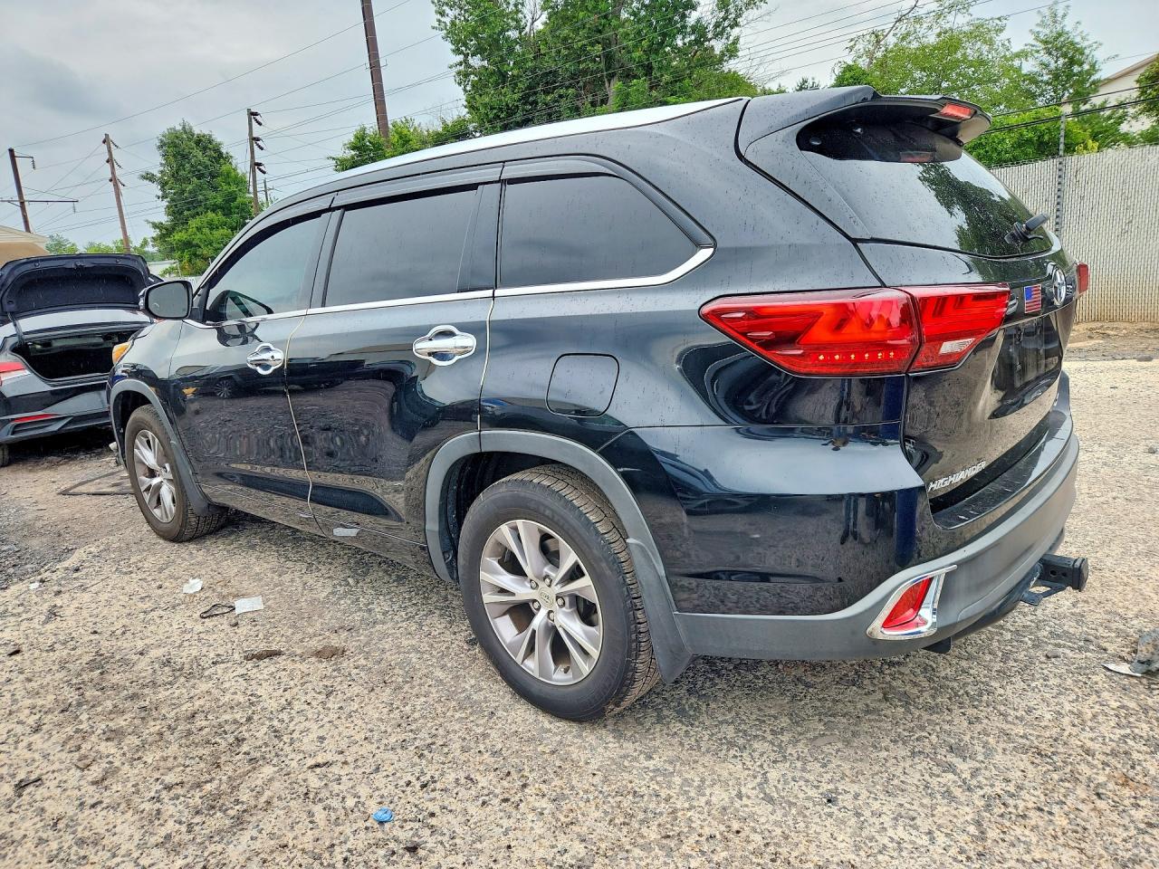 2015 TOYOTA HIGHLANDER XLE — снимка 2