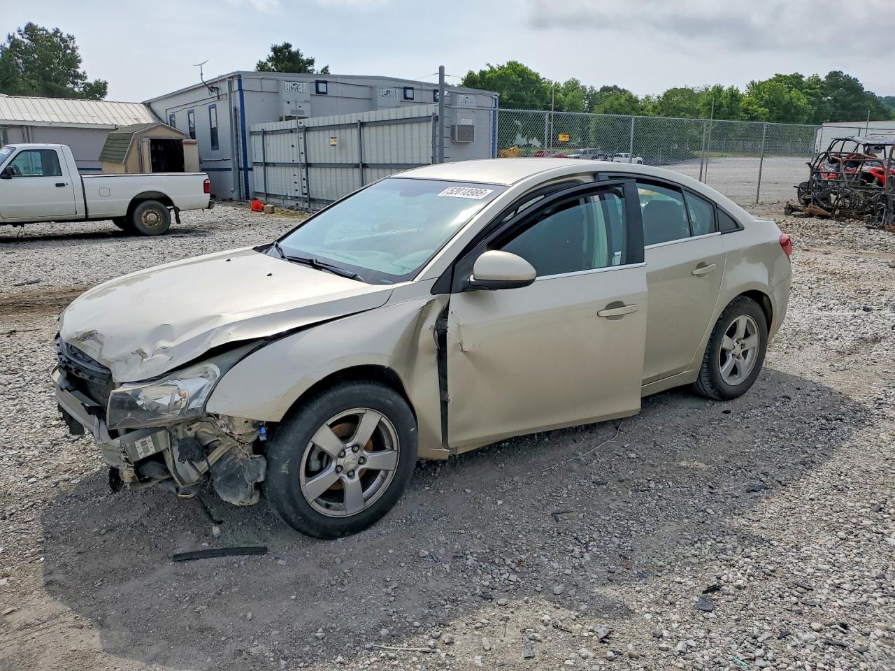 2015 CHEVROLET CRUZE LT
