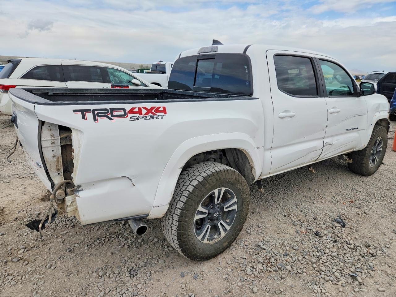 2017 TOYOTA TACOMA TRD SPORT — снимка 3