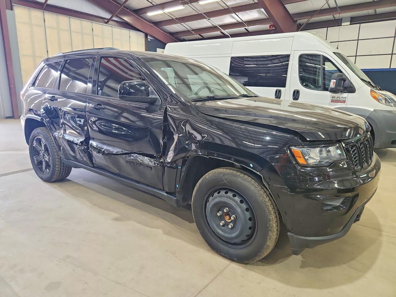 2019 JEEP GRAND CHEROKEE LAREDO — снимка 4