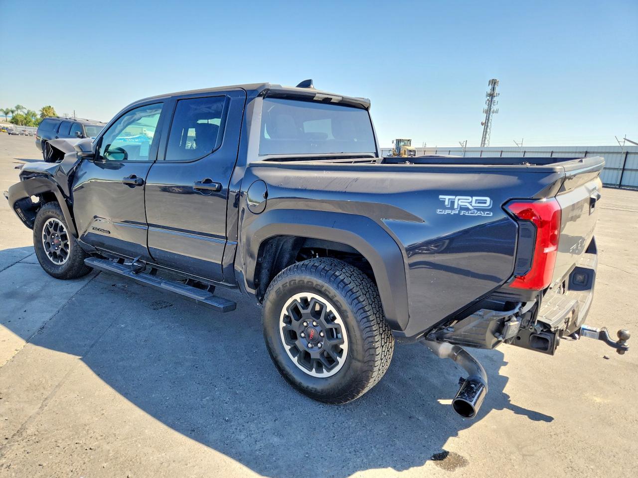 2025 TOYOTA TACOMA TRD OFF-ROAD — снимка 2