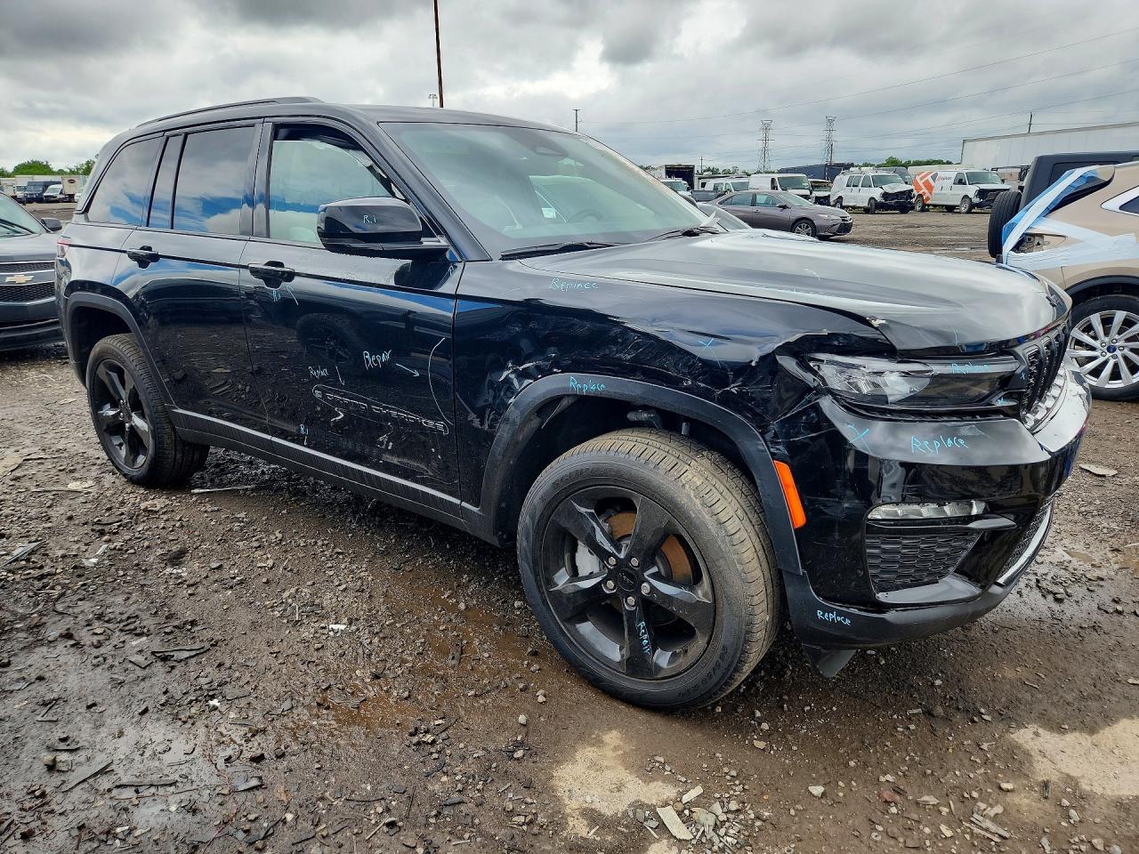 2025 JEEP GRAND CHEROKEE LIMITED — снимка 4