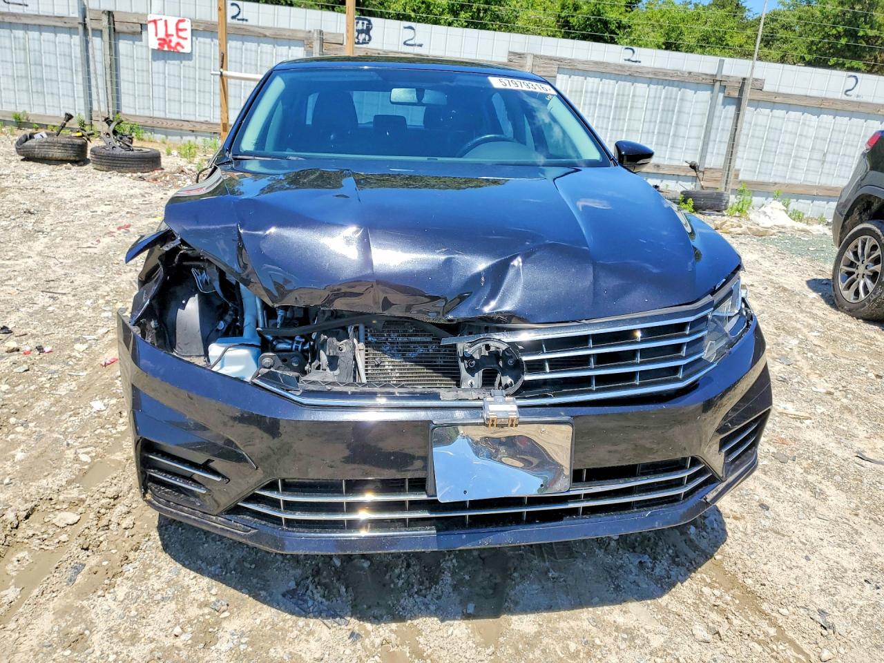 2017 VOLKSWAGEN PASSAT R-LINE — снимка 5