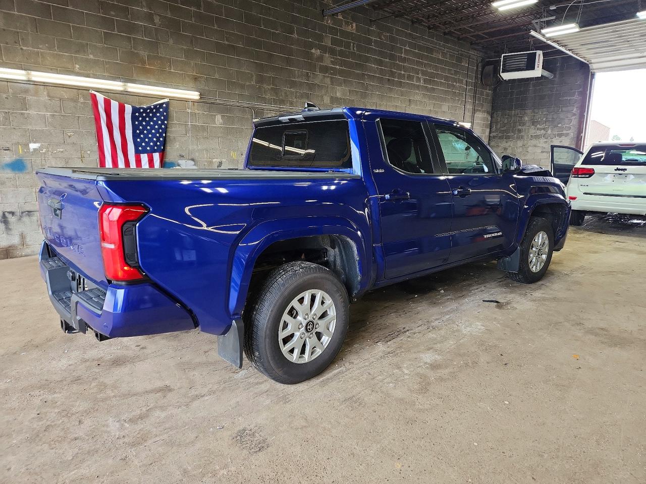2025 TOYOTA TACOMA SR5 — снимка 3