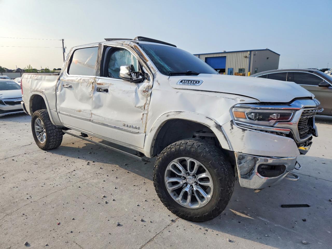 2019 RAM 1500 LIMITED — снимка 4