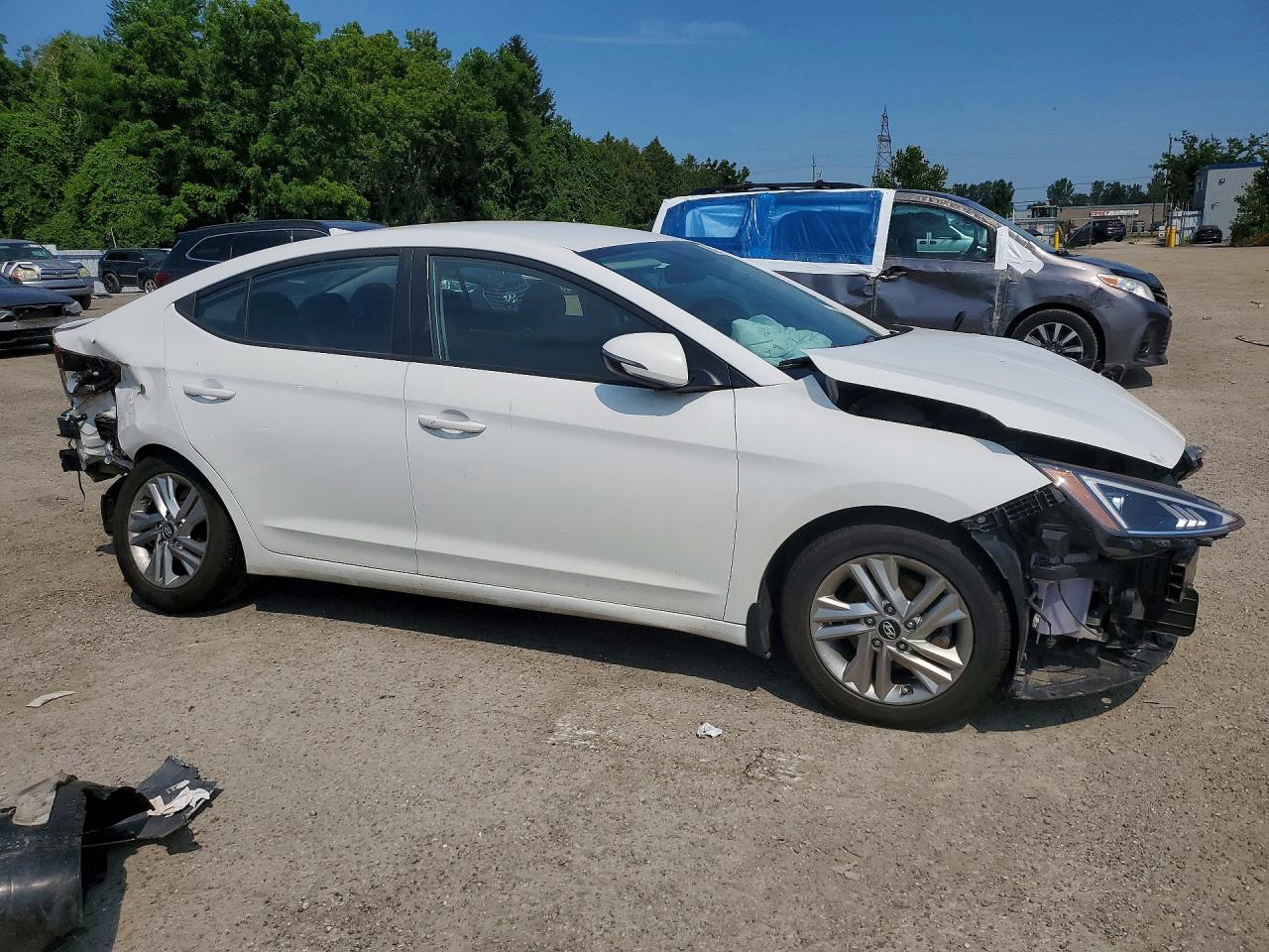 2019 HYUNDAI ELANTRA SE — снимка 4