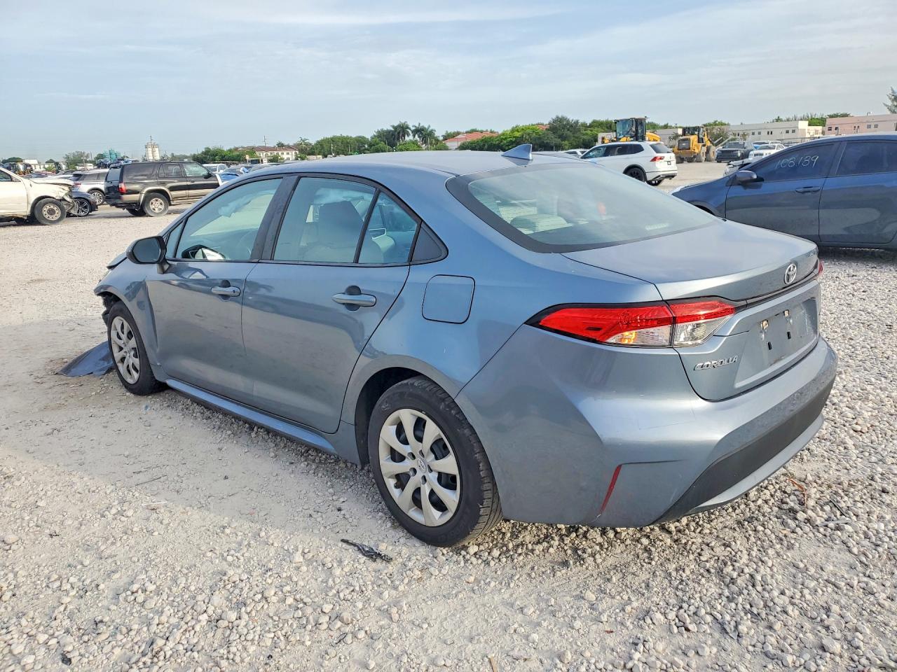 2020 TOYOTA COROLLA LE — снимка 2