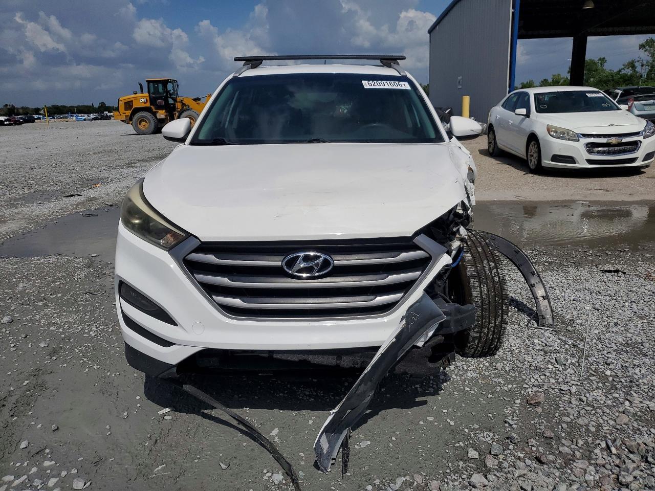 2017 HYUNDAI TUCSON SE — снимка 5