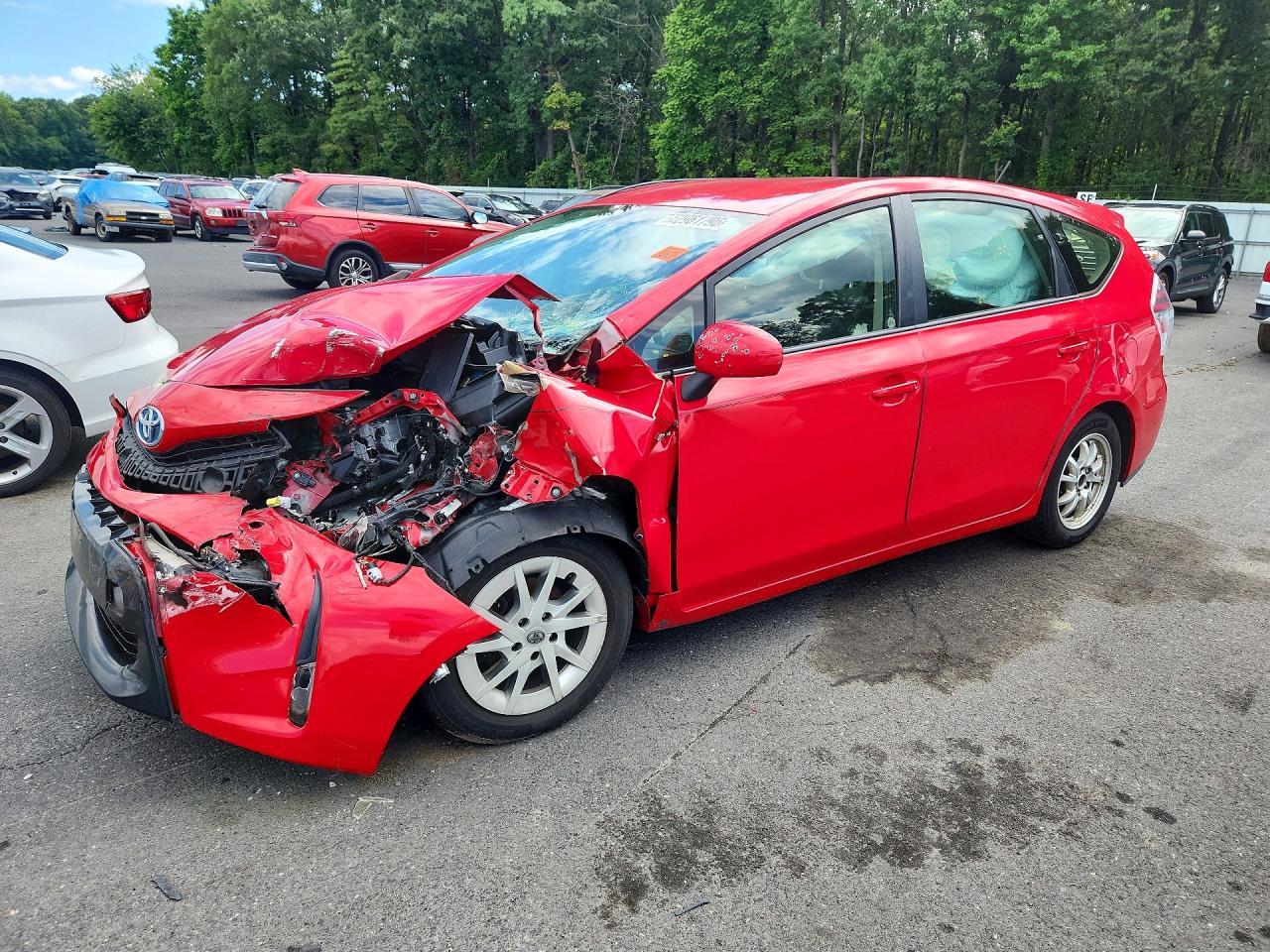 2015 TOYOTA PRIUS V THREE