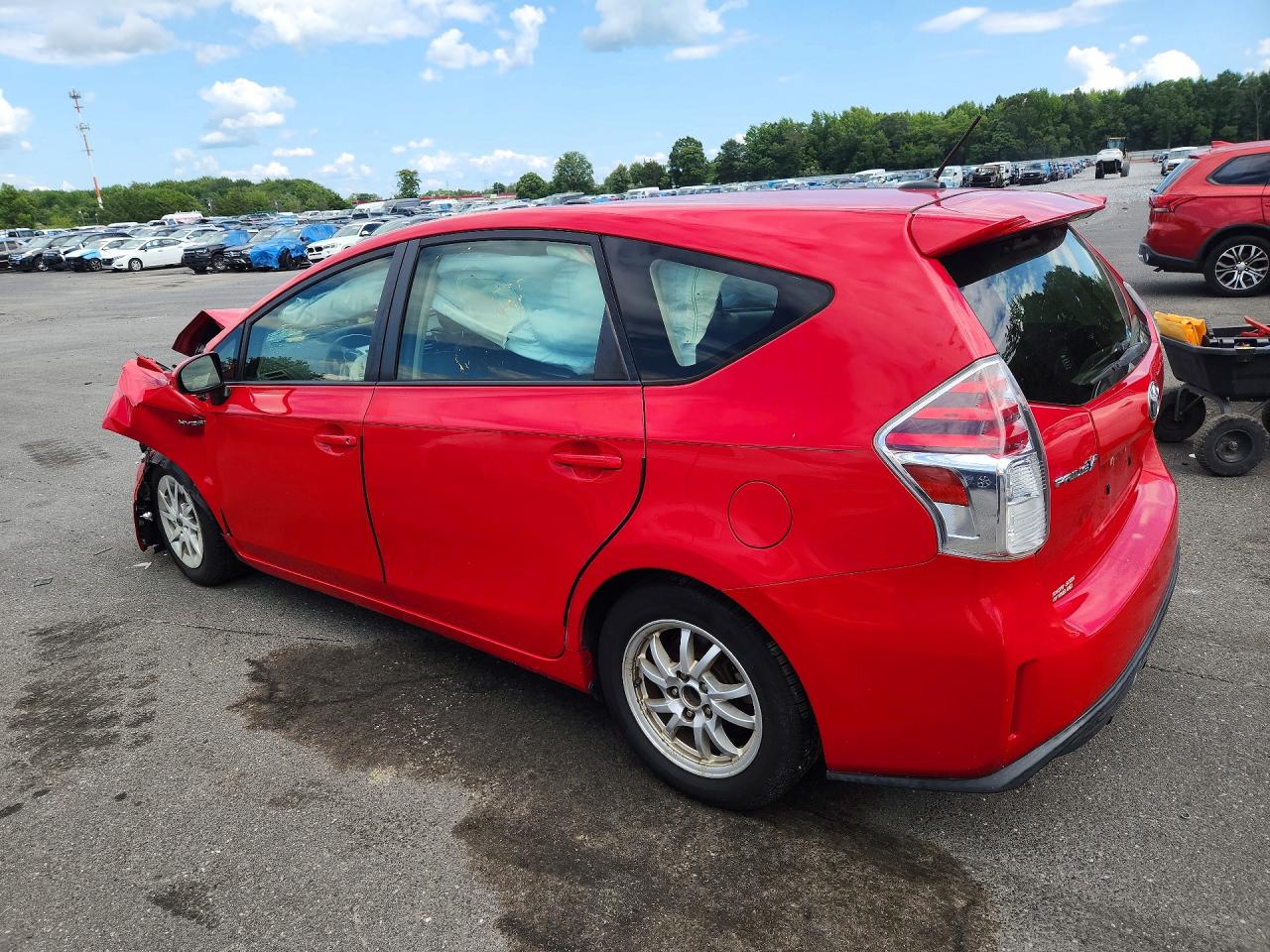 2015 TOYOTA PRIUS V THREE — снимка 2