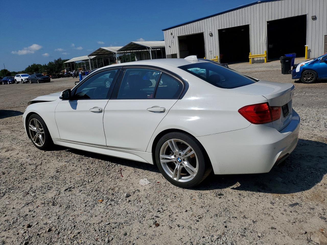 2013 BMW 328 I SULEV — снимка 2