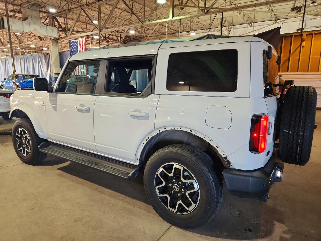 2025 FORD BRONCO OUTER BANKS — снимка 2