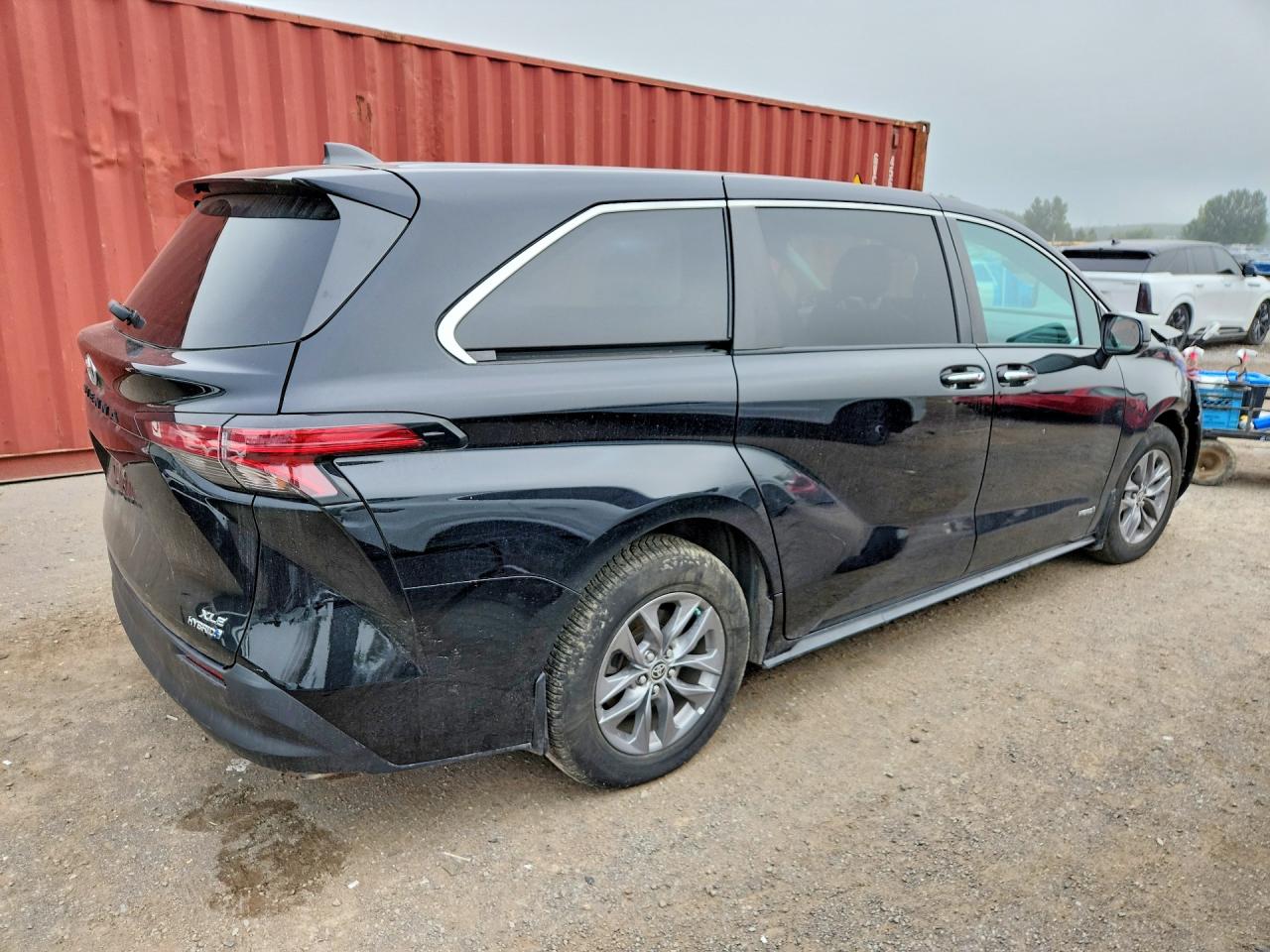 2021 TOYOTA SIENNA LE — снимка 3