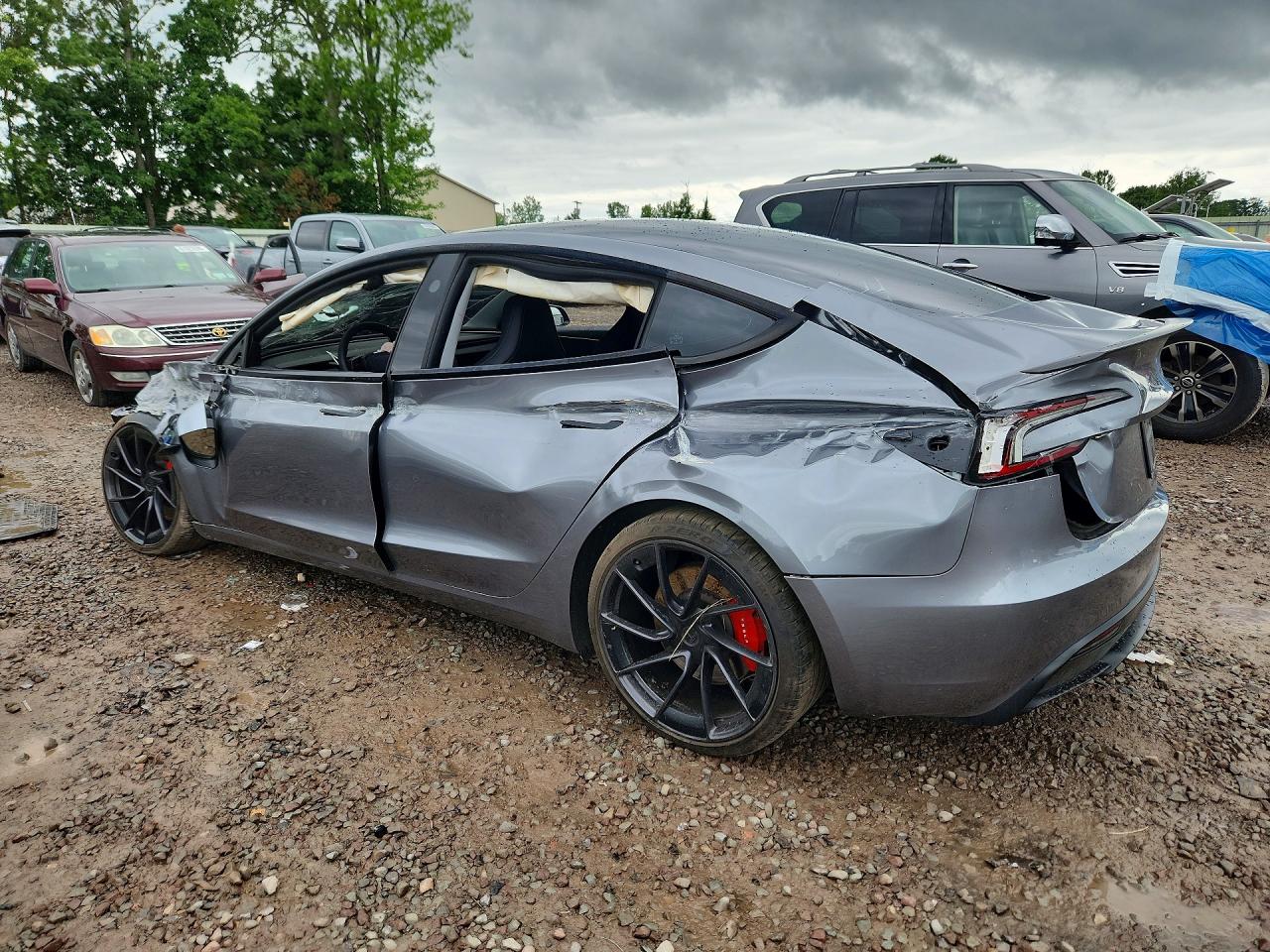 2025 TESLA MODEL 3 — снимка 2