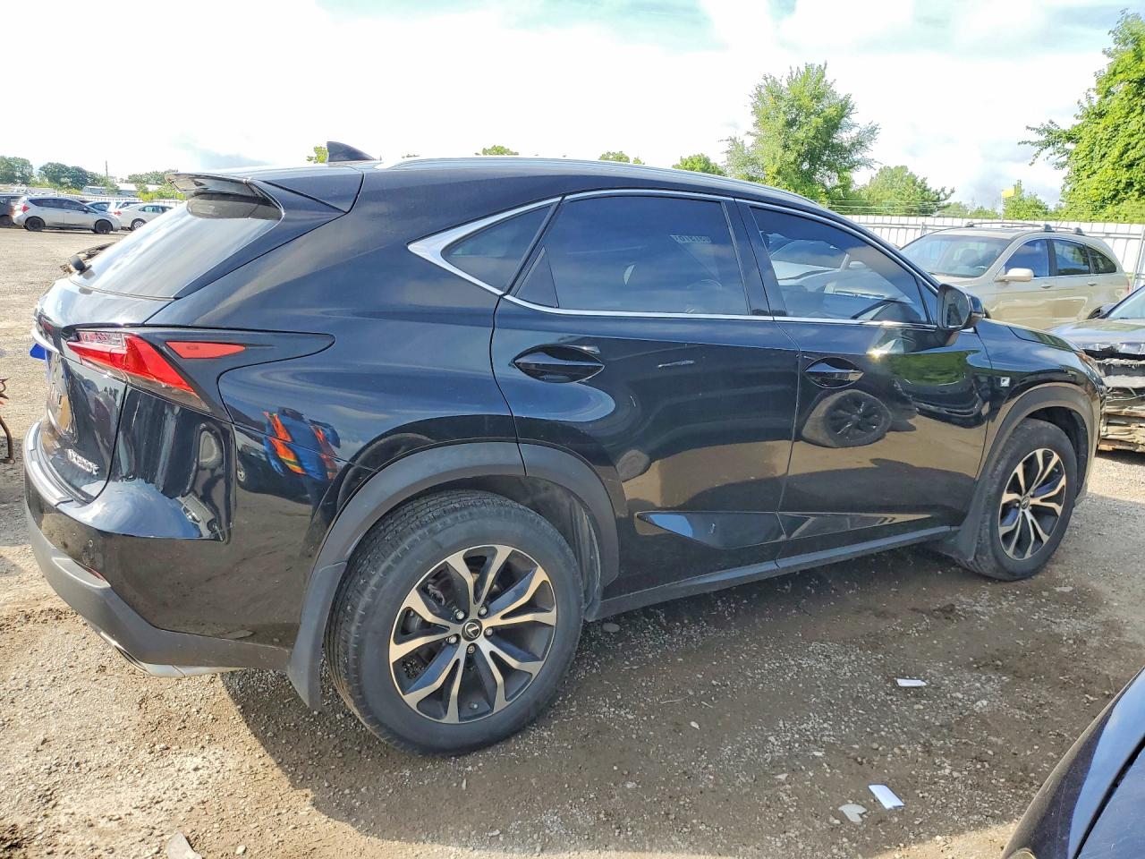 2016 LEXUS NX 200T BASE — снимка 3