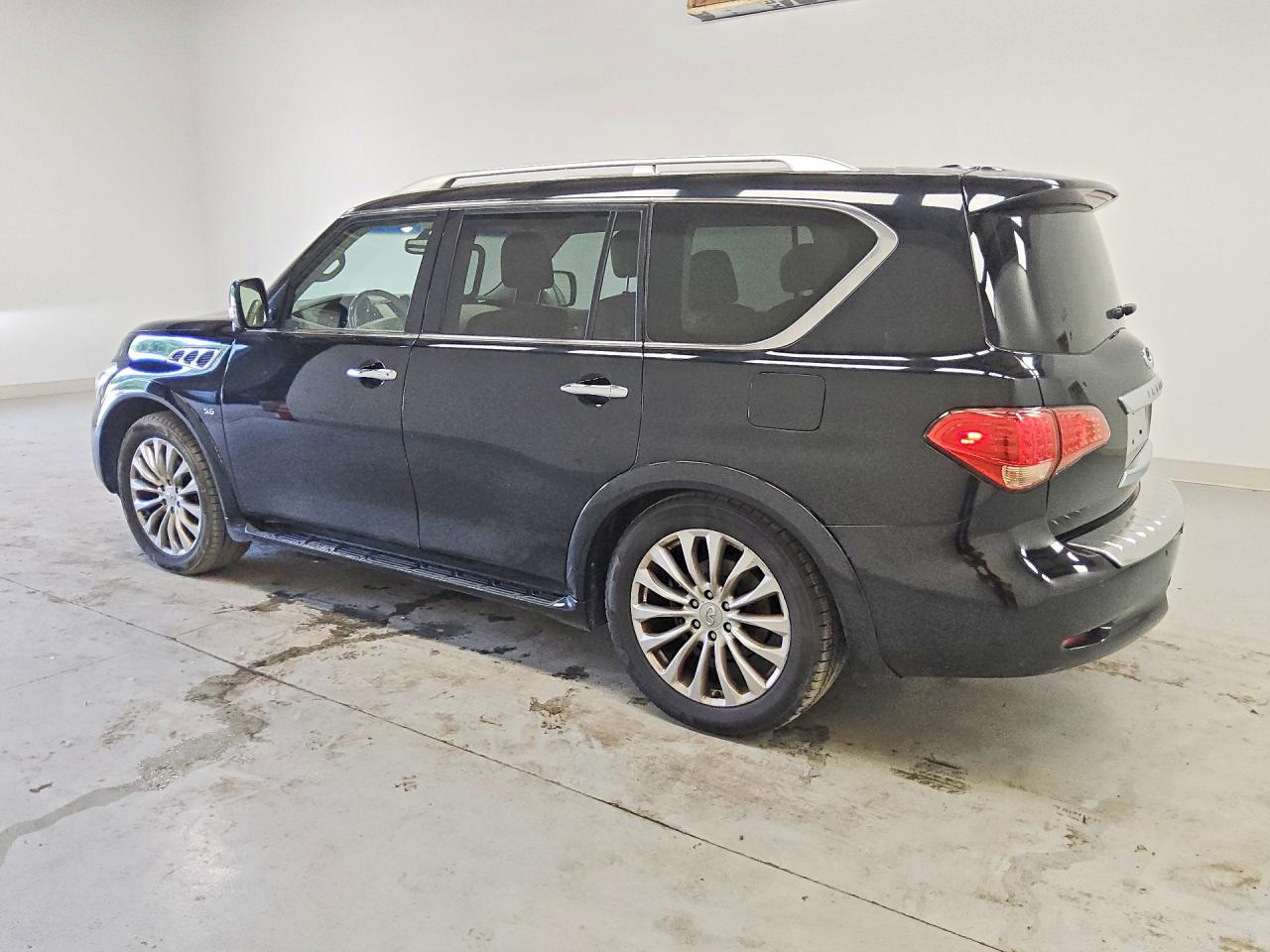 2016 INFINITI QX80 BASE — снимка 2