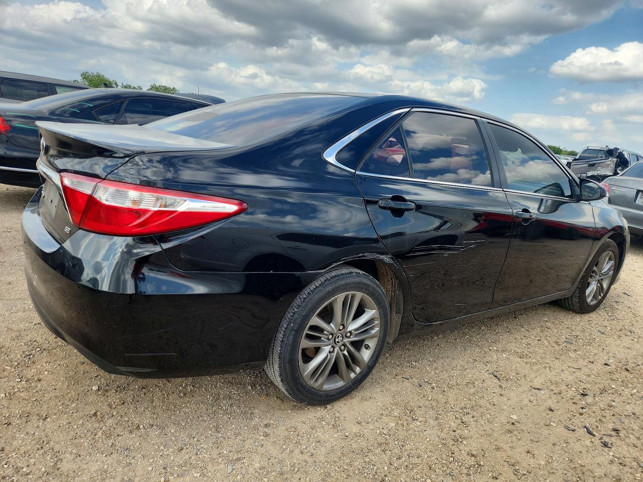 2017 TOYOTA CAMRY SE — снимка 3