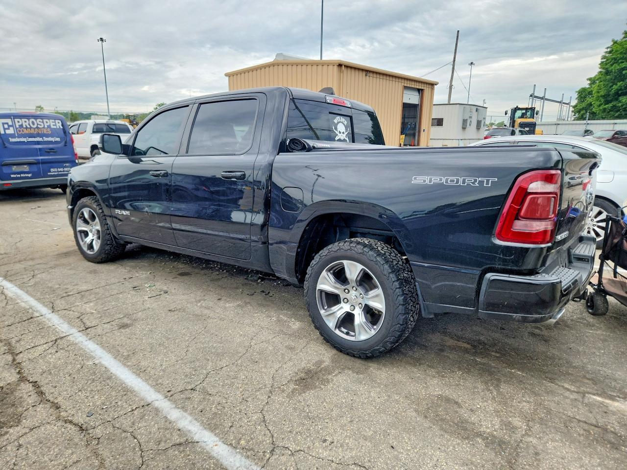 2023 RAM 1500 LARAMIE — снимка 2