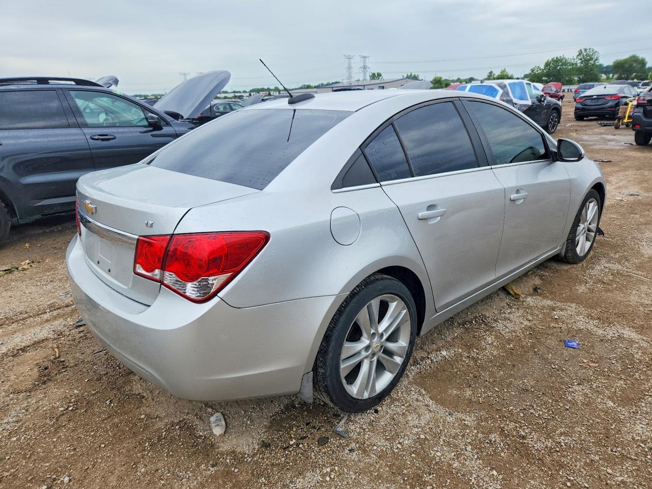 2016 CHEVROLET CRUZE LIMITED LT — снимка 3