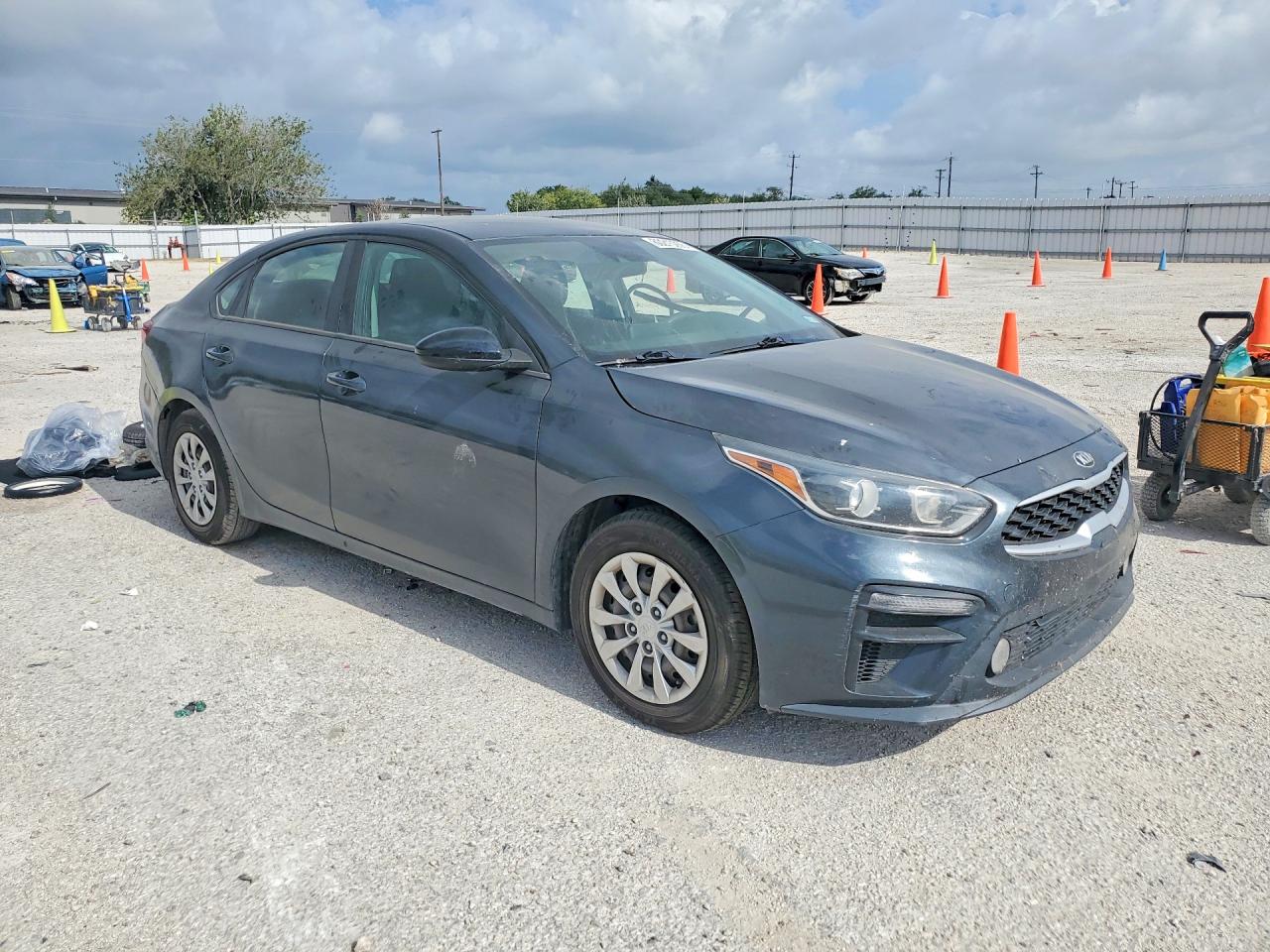 2019 KIA FORTE FE — снимка 4