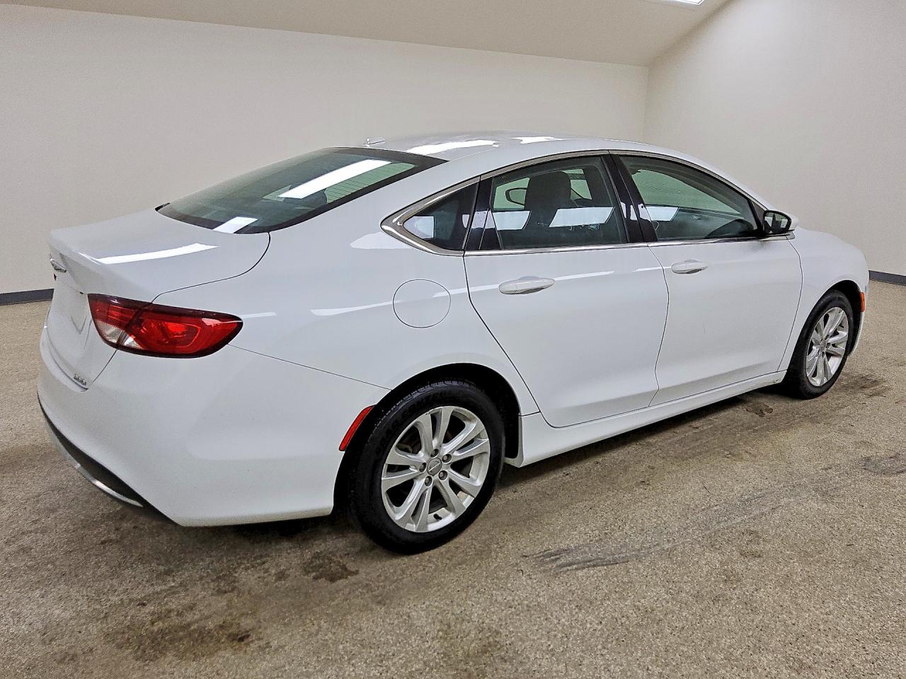 2015 CHRYSLER 200 LIMITED — снимка 3