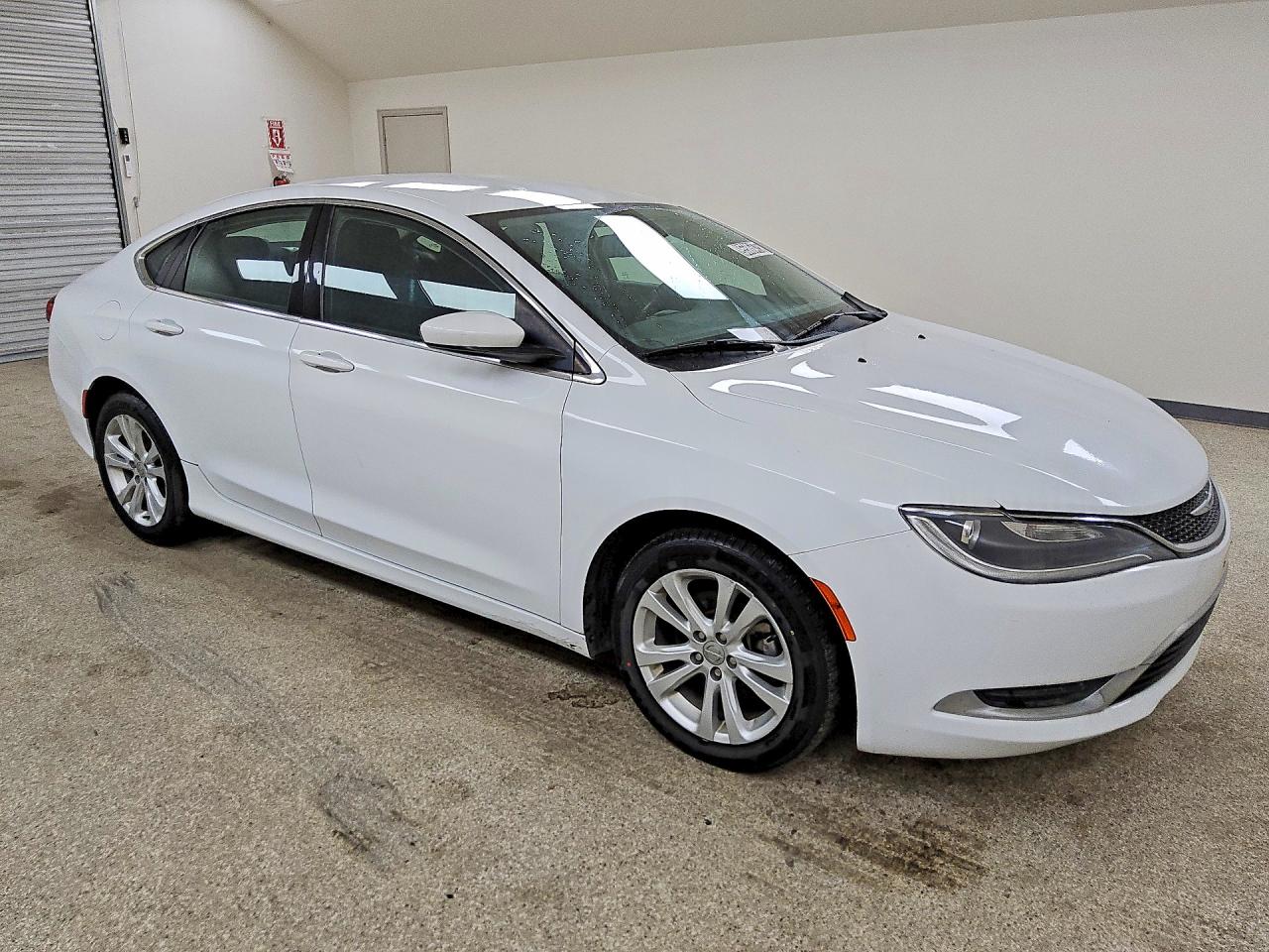 2015 CHRYSLER 200 LIMITED — снимка 4