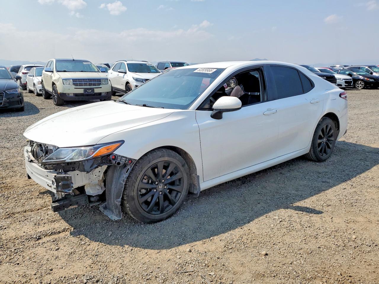 2018 TOYOTA CAMRY LE