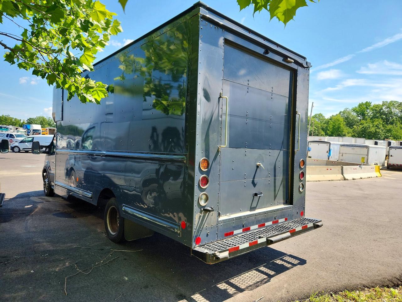 2021 FORD TRANSIT T-350 HD — снимка 2