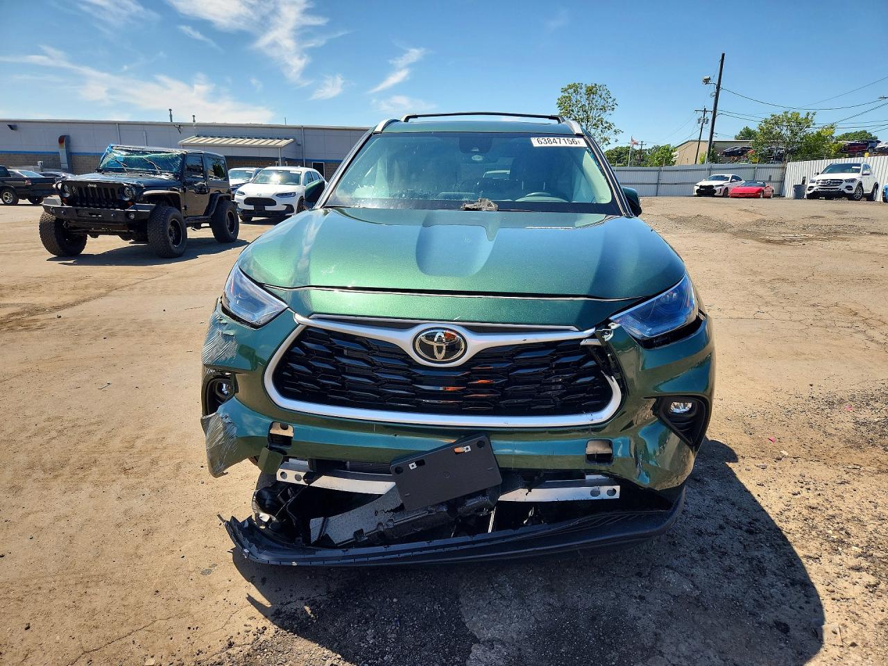 2025 TOYOTA HIGHLANDER XLE — снимка 5