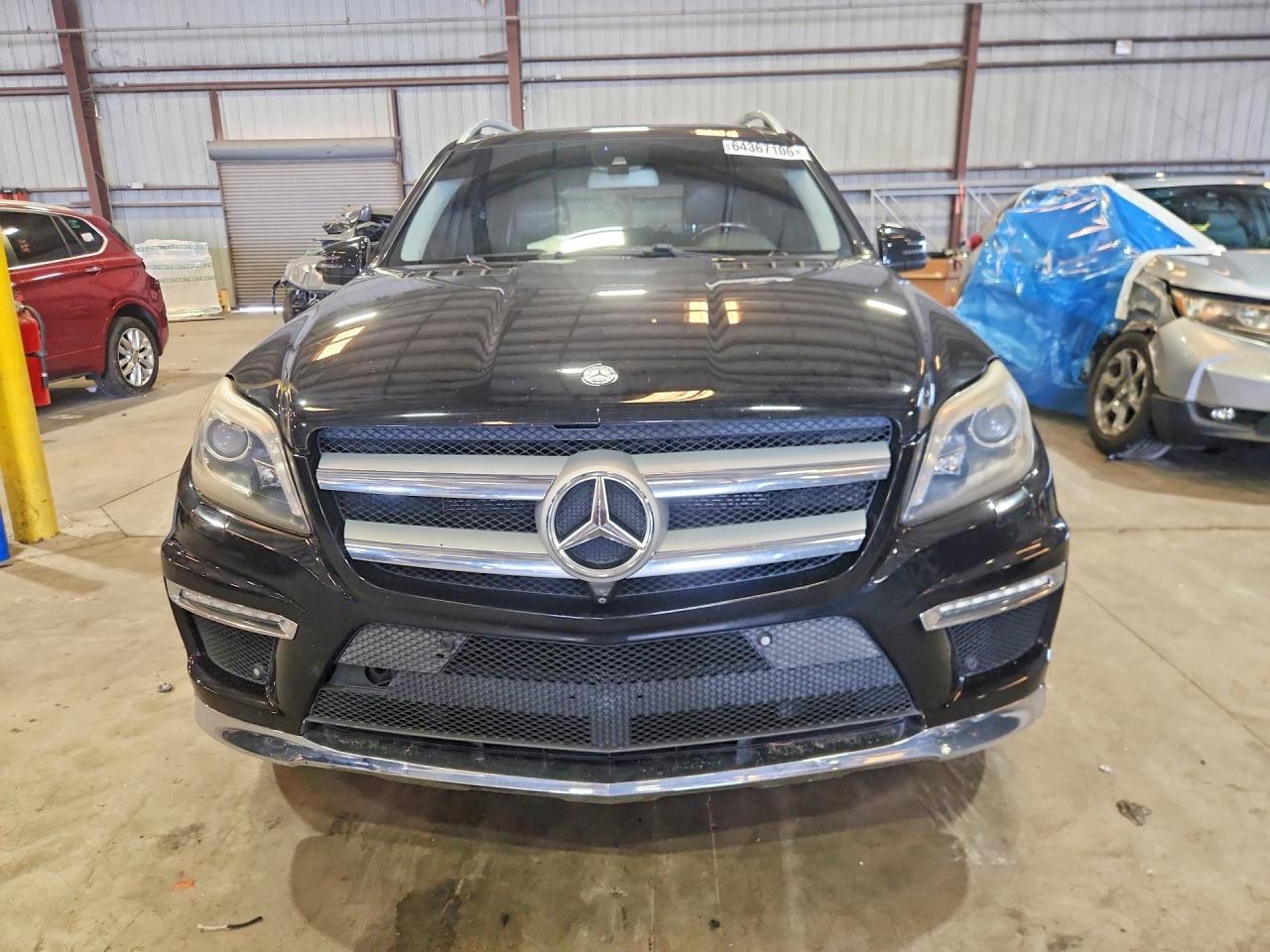 2015 MERCEDES-BENZ GL 550 4MATIC — снимка 5