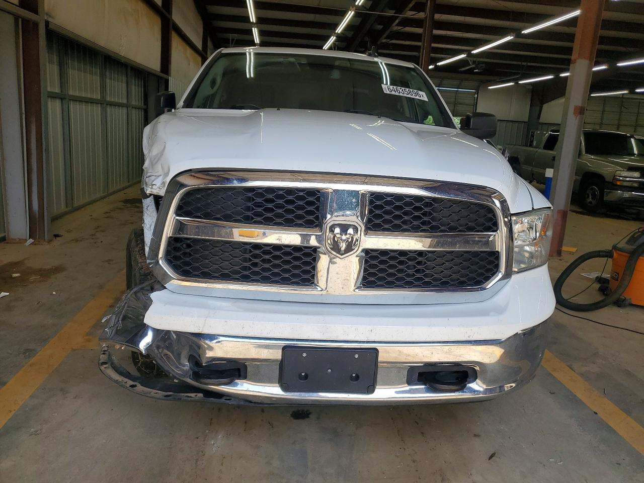 2023 RAM 1500 CLASSIC TRADESMAN — снимка 5
