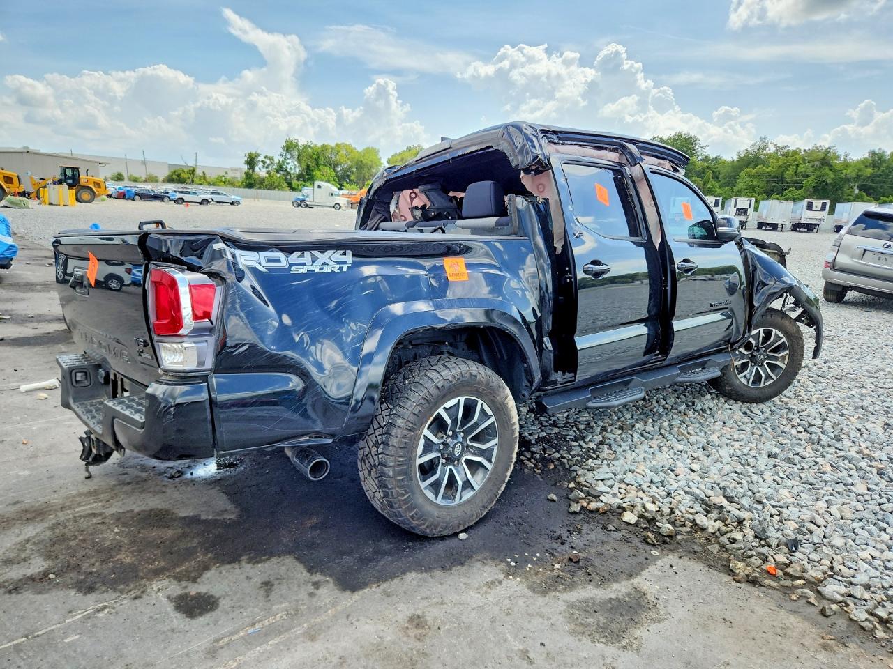 2022 TOYOTA TACOMA TRD SPORT — снимка 3