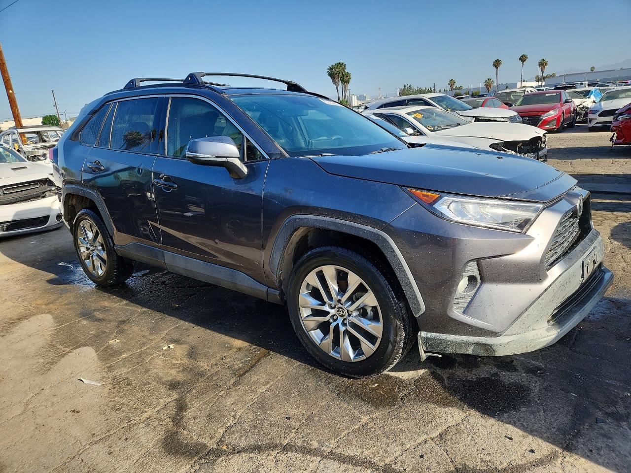 2021 TOYOTA RAV4 XLE PREMIUM — снимка 4