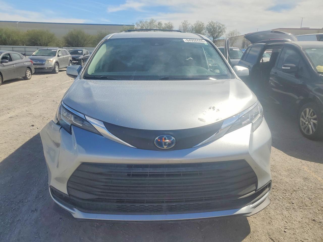 2021 TOYOTA SIENNA LE — снимка 5