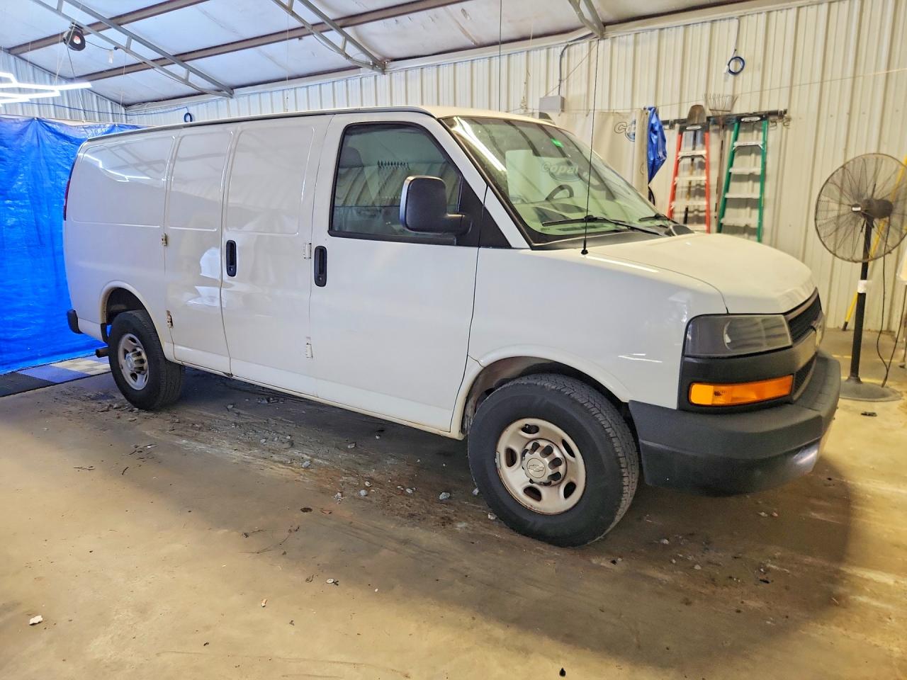 2018 CHEVROLET EXPRESS 2500 — снимка 4