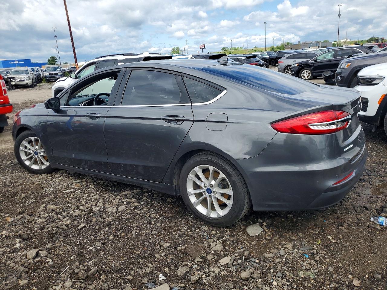 2020 FORD FUSION SE — снимка 2