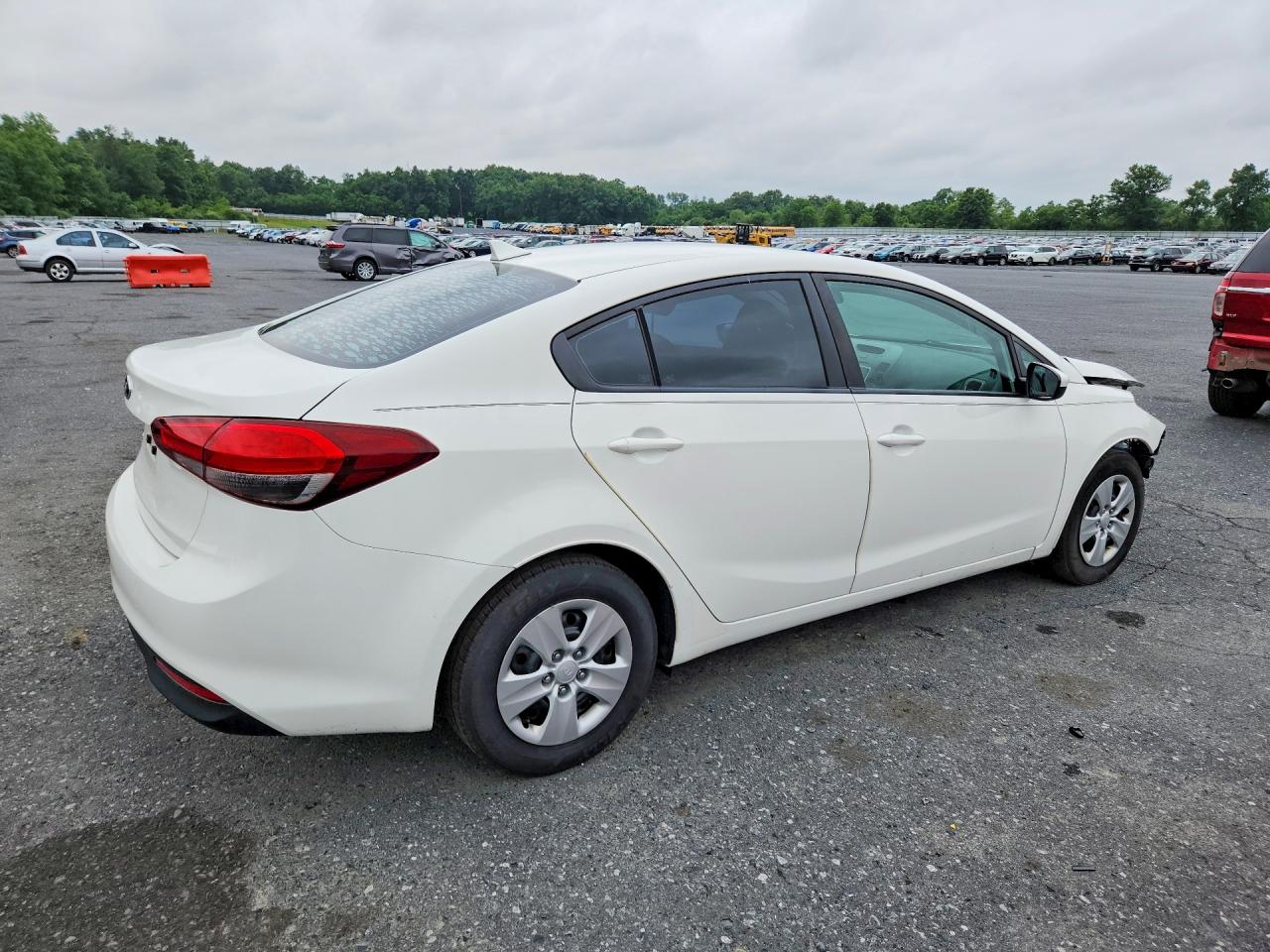 2017 KIA FORTE LX — снимка 3