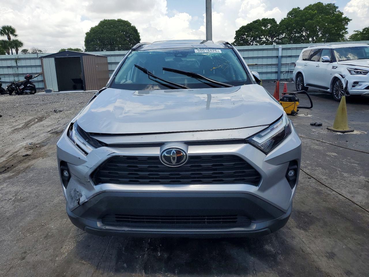2023 TOYOTA RAV4 XLE PREMIUM — снимка 5