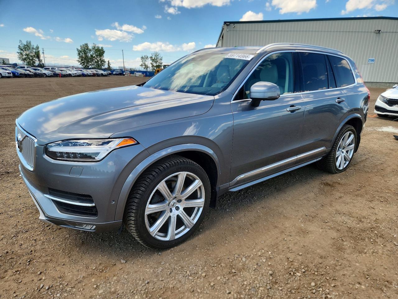 2016 VOLVO XC90 T6