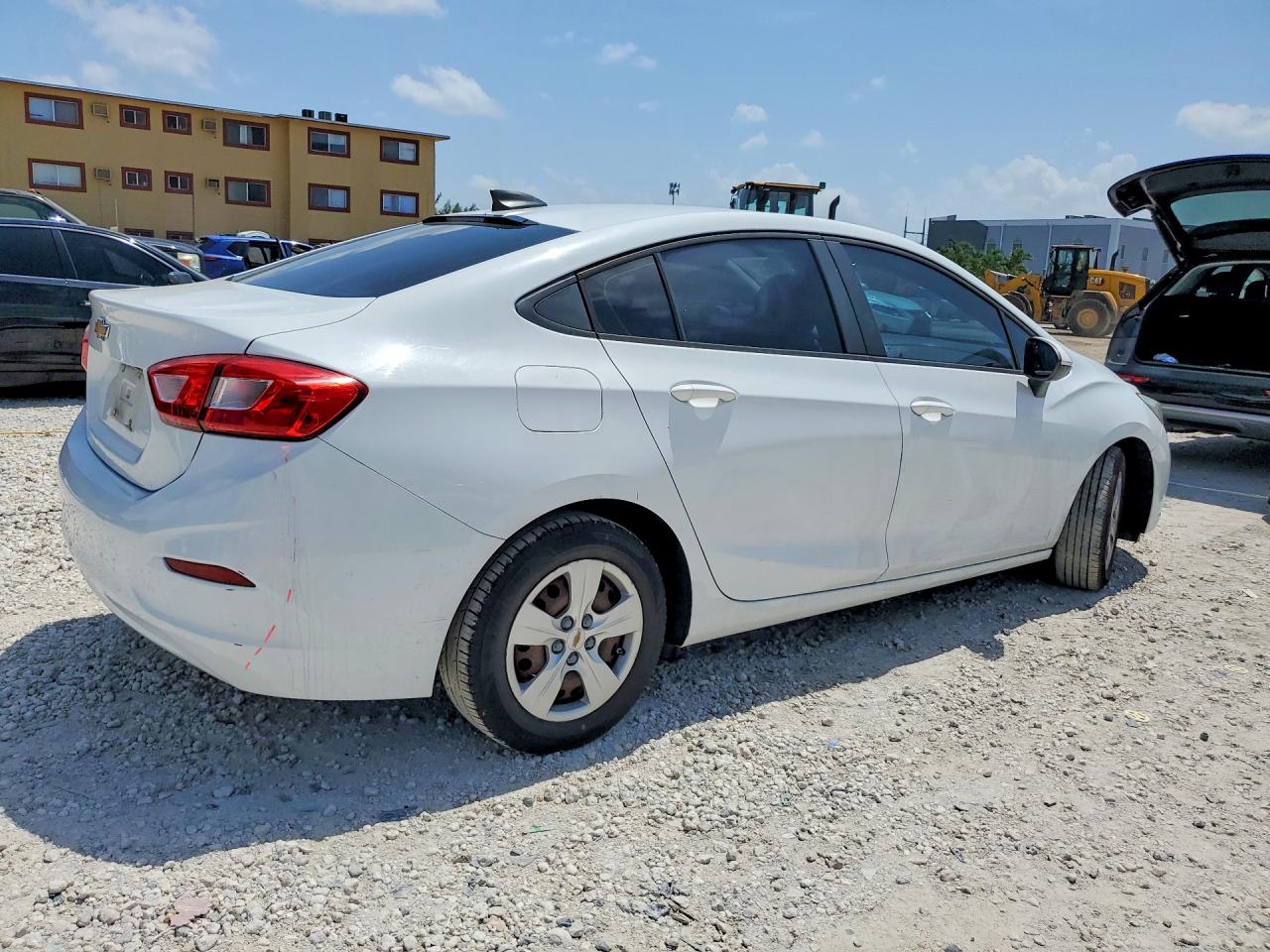 2017 CHEVROLET CRUZE LS — снимка 3