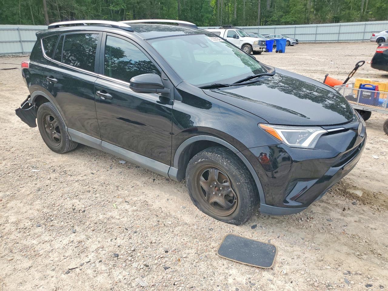2017 TOYOTA RAV4 LE — снимка 4
