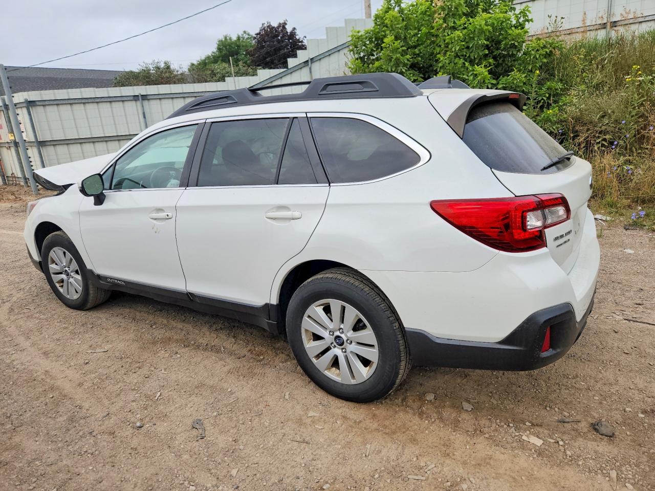 2019 SUBARU OUTBACK 2.5I PREMIUM — снимка 2